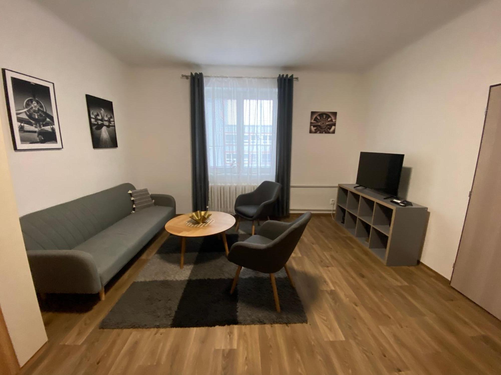 Cerna Ruze - Apartman 3 Plzeň Buitenkant foto